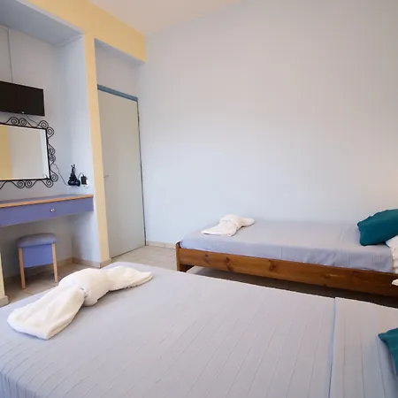 Kalypso & Karavomylos