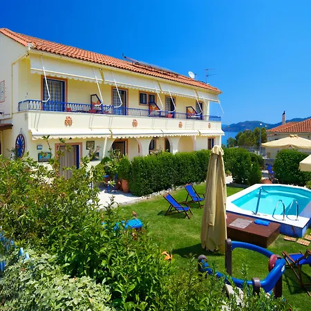 Kalypso & Appartamento Karavomylos