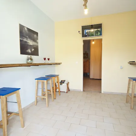 Kalypso Studios & Apartment Karavomylos